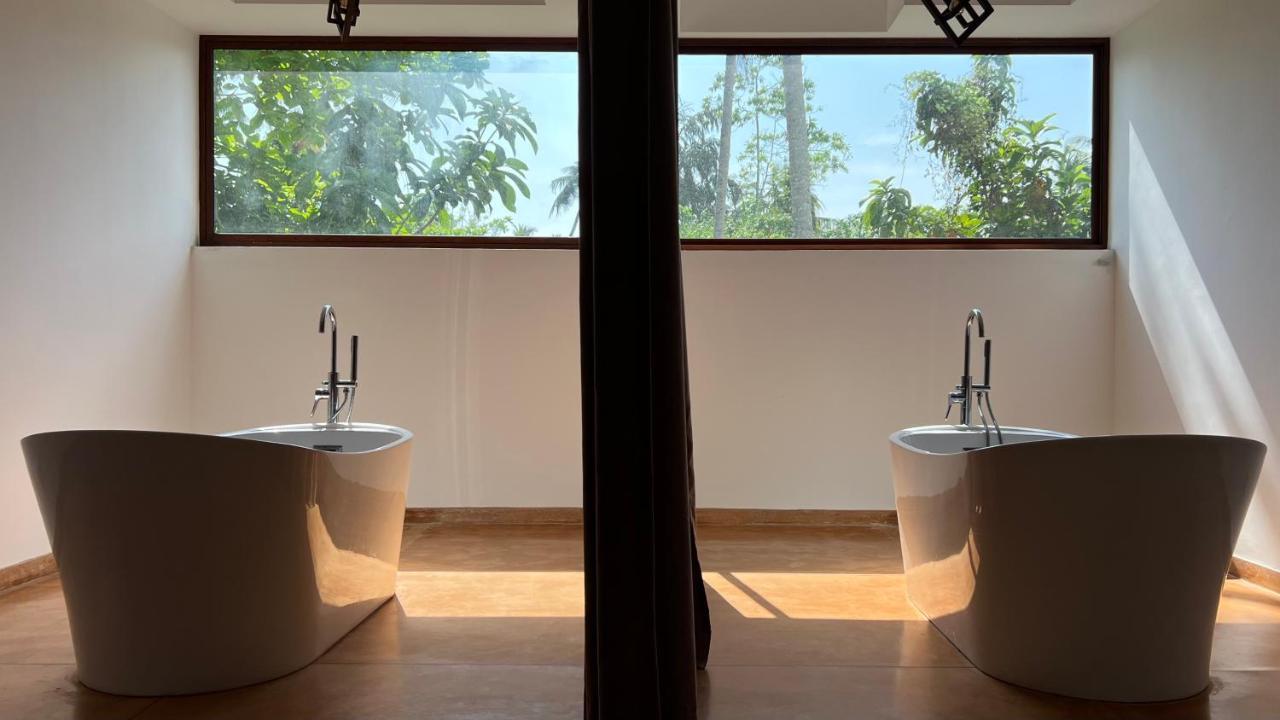 Palm Garden Ayurveda Resort Ahangama Bagian luar foto